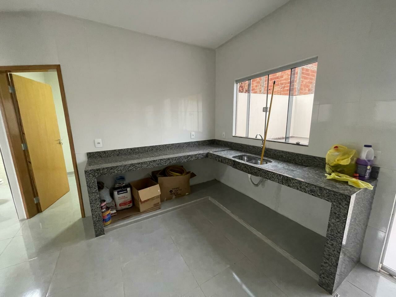 Imagem do VENDA - CASA NO SETOR BELA VISTA